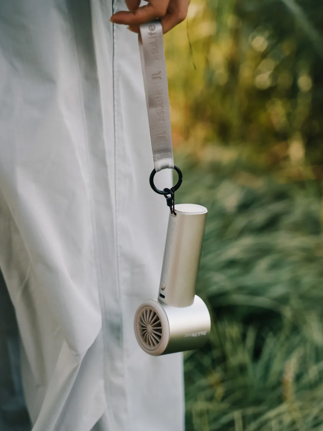 这个夏天，你需要一台这样的「随身小风扇」